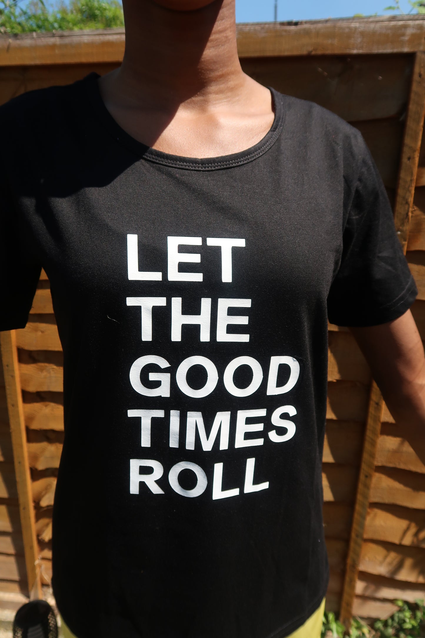 Let the good times roll - Black t-shirt