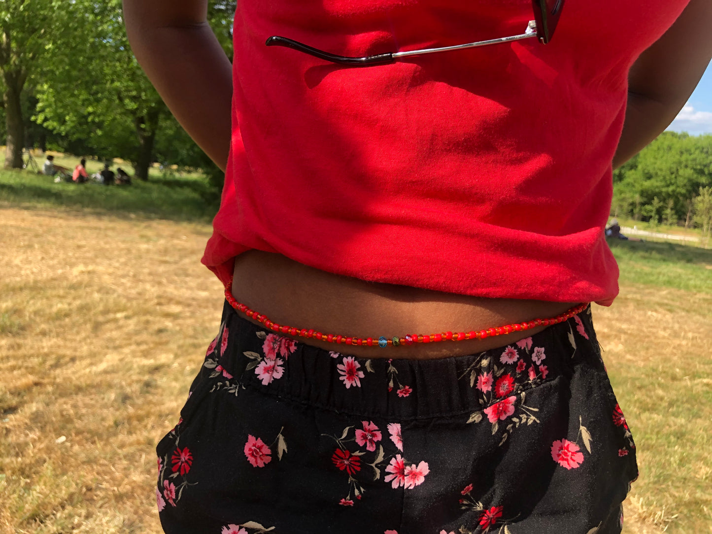 Waist beads x 1 - colour varies