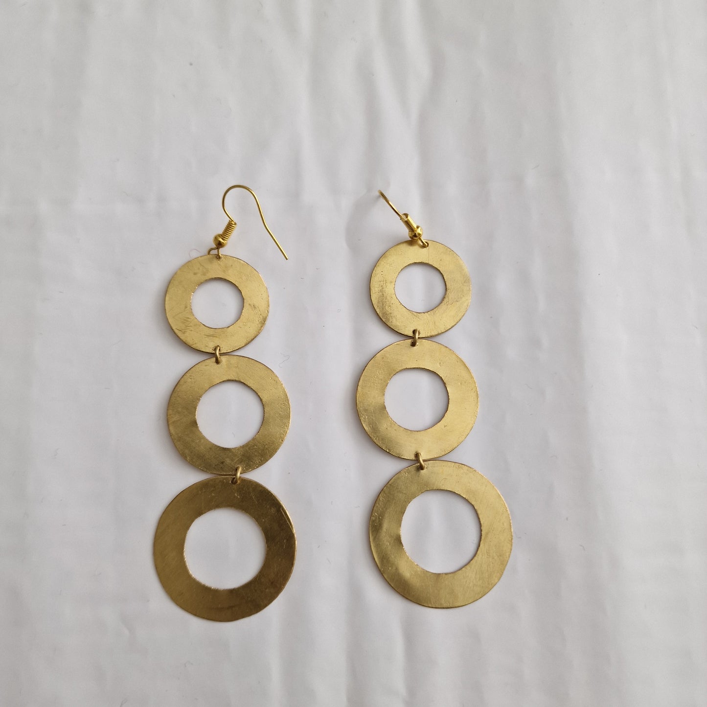 Circular geometric pendant earrings