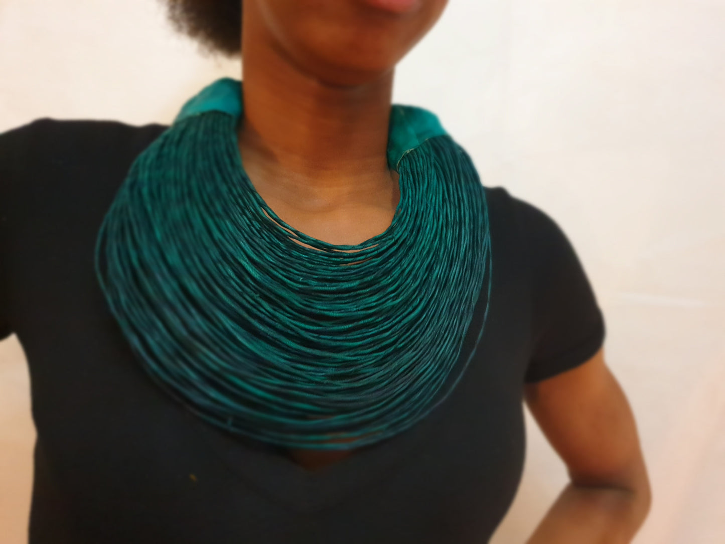 Thick leather layered statement necklace - Green