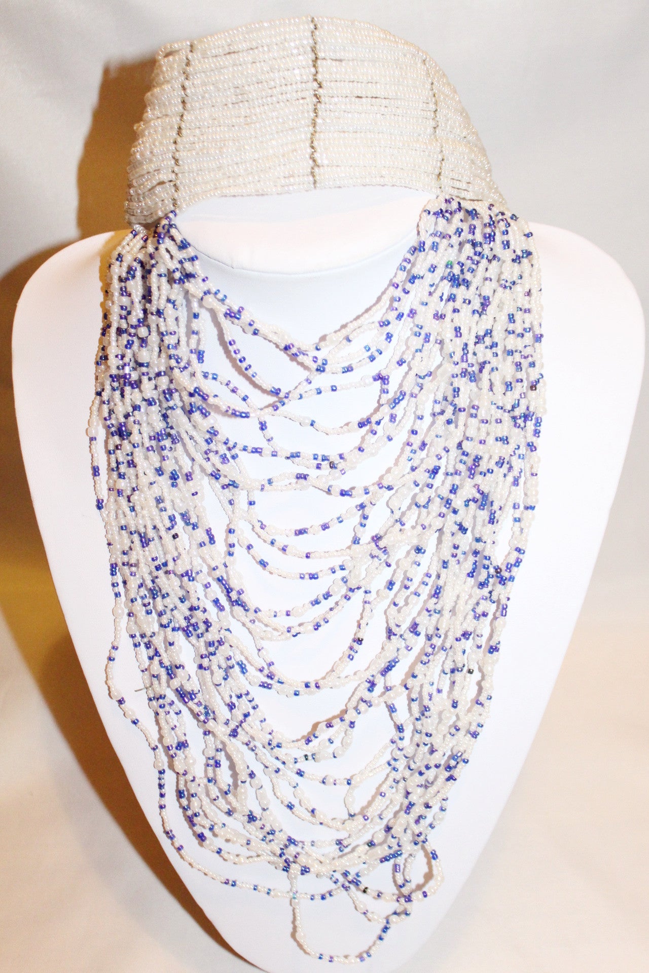 Blue and white choker necklace