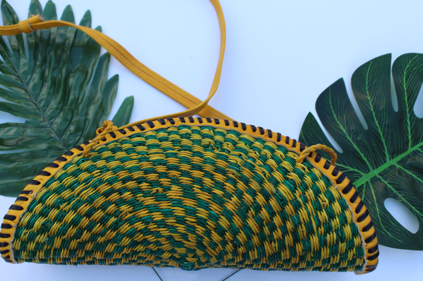 Fan shaped green and yellow straw bag