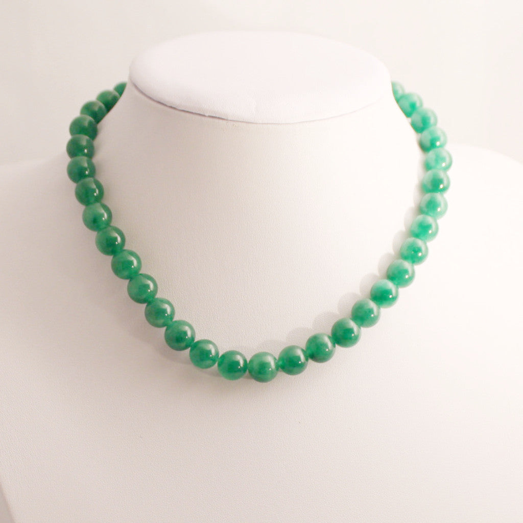 Green jade necklace