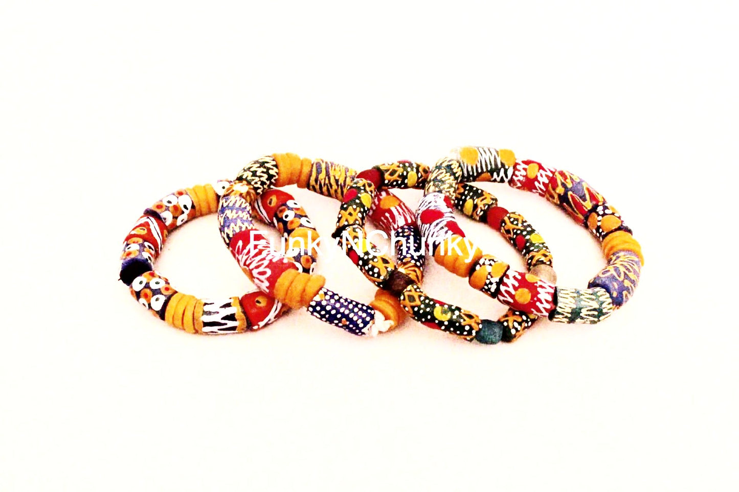 Glass bead bracelet - Traditional