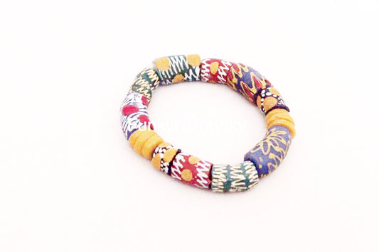 Glass bead bracelet - Traditional