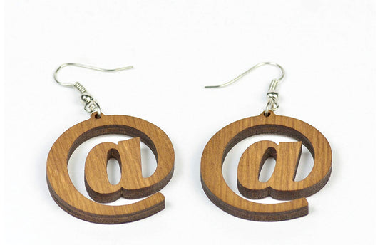 Wooden @ earrings set, brown.