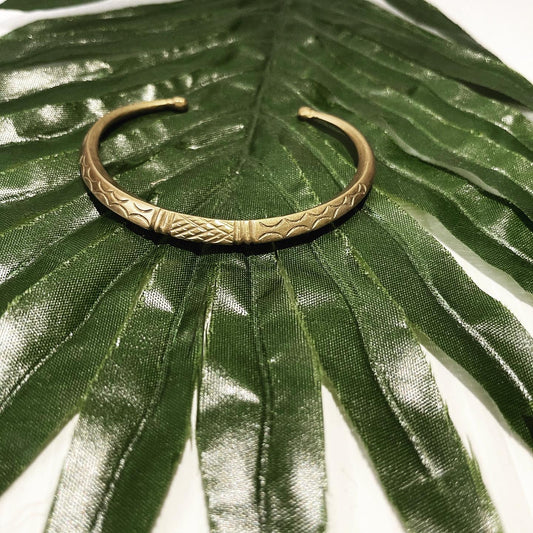 Brass African bracelet - adjustable